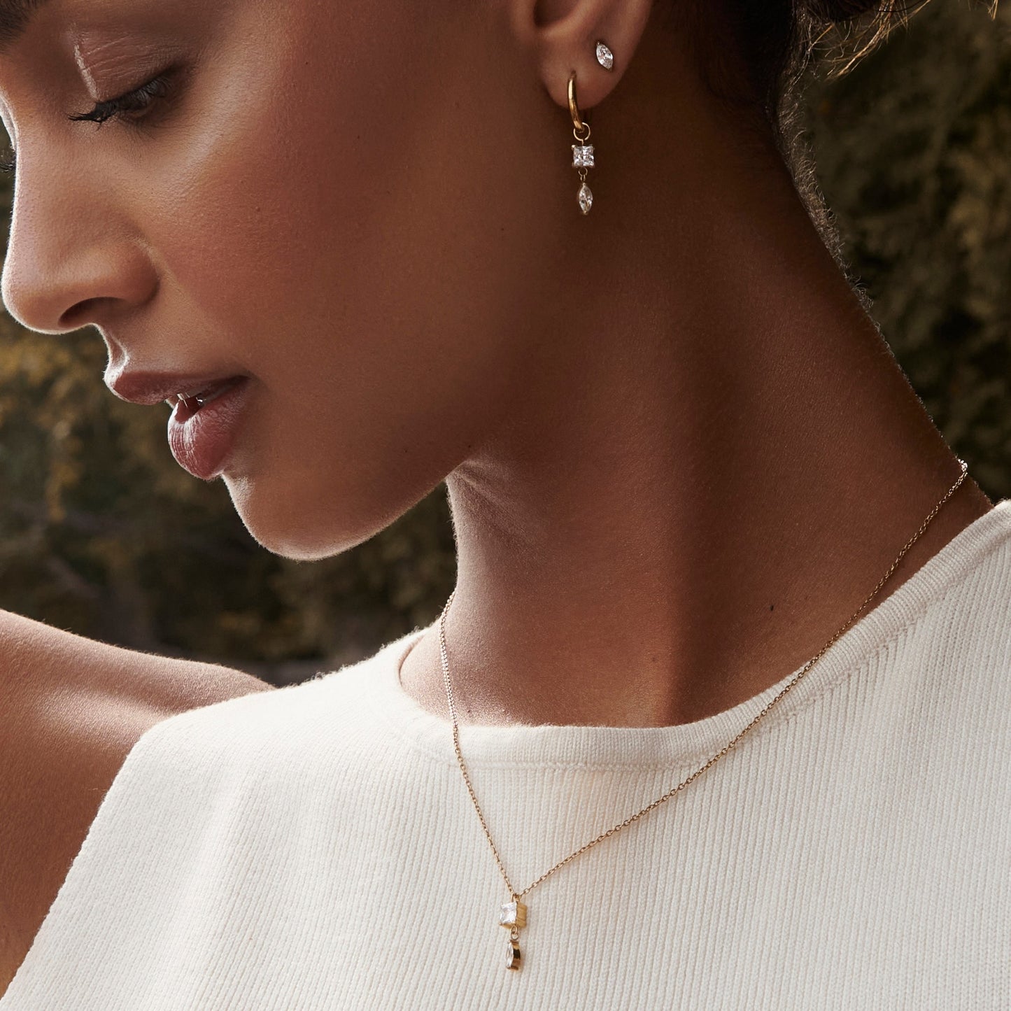 Chic convertible cz pendant huggie earrings waterproof stainless steel MIAJWL Boucles d'oreilles dormeuses 2 en 1 pierres pendantes acier inoxydable à l'épreuve de l'eau Mia Bijoux