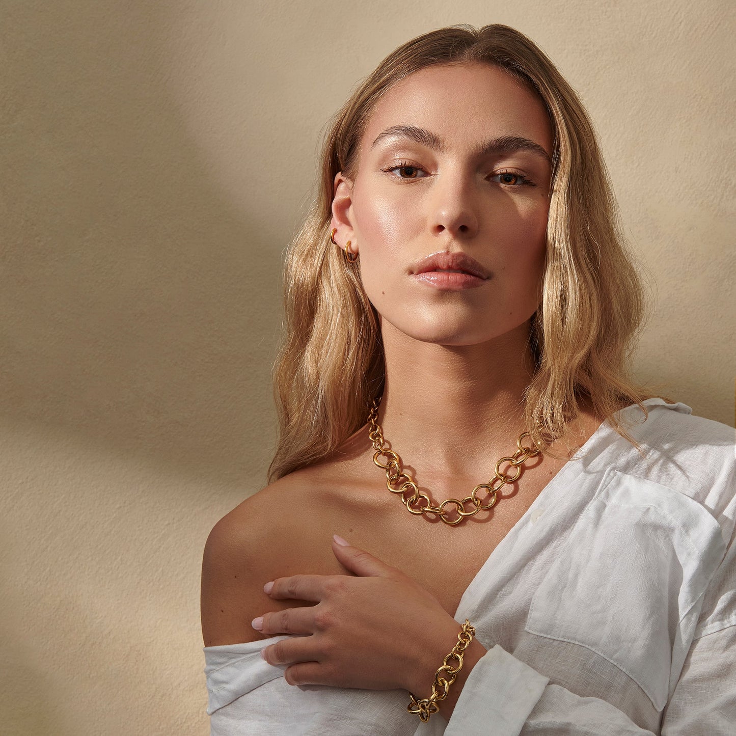 small rosegold stainless steel hypoallergenic hoops MIAJWL Petits anneaux acier inoxydable or rose hypoallergénique Mia Bijoux