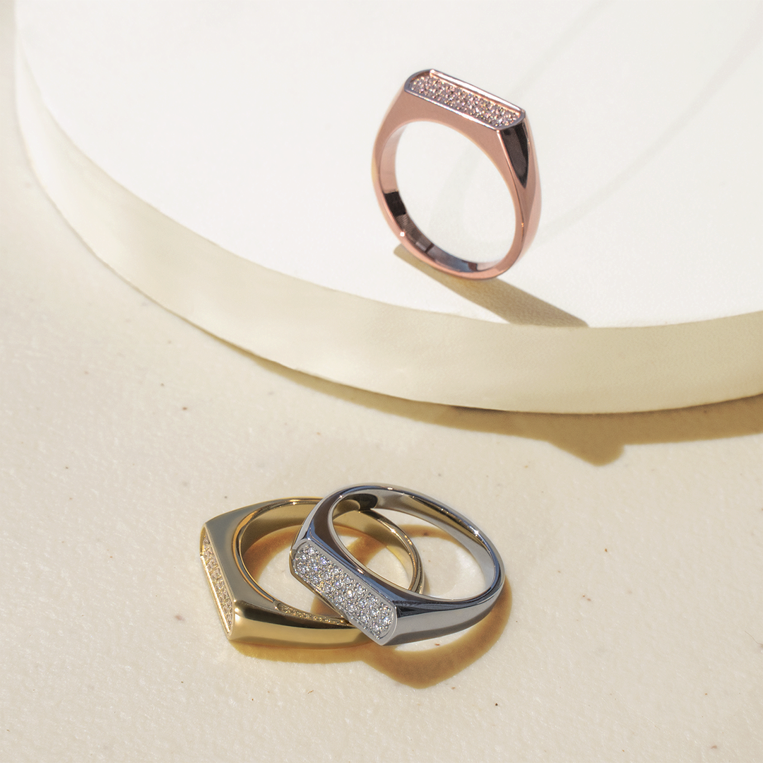 feminine signet rings with stones