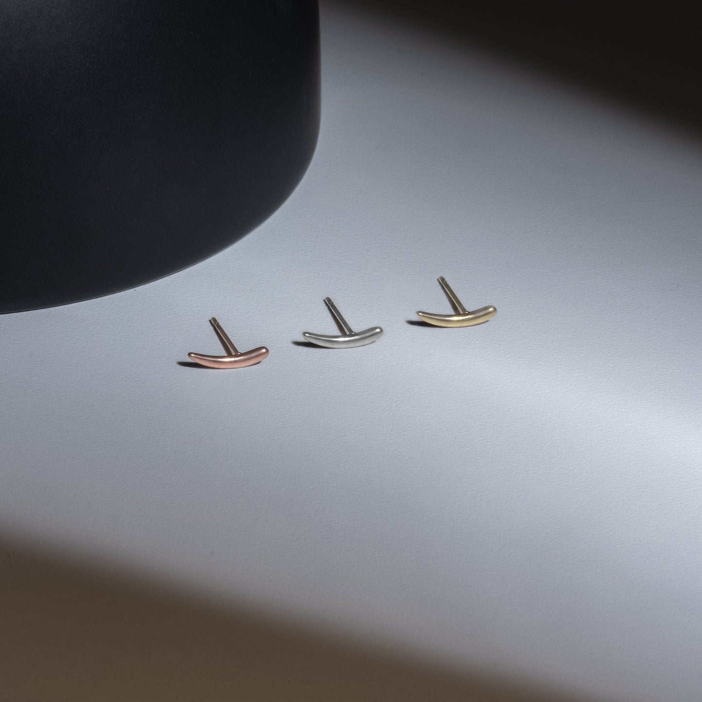 Climbers stud earrings 3 colors available boucles fixes grimpeuses 3 couleurs disponibles