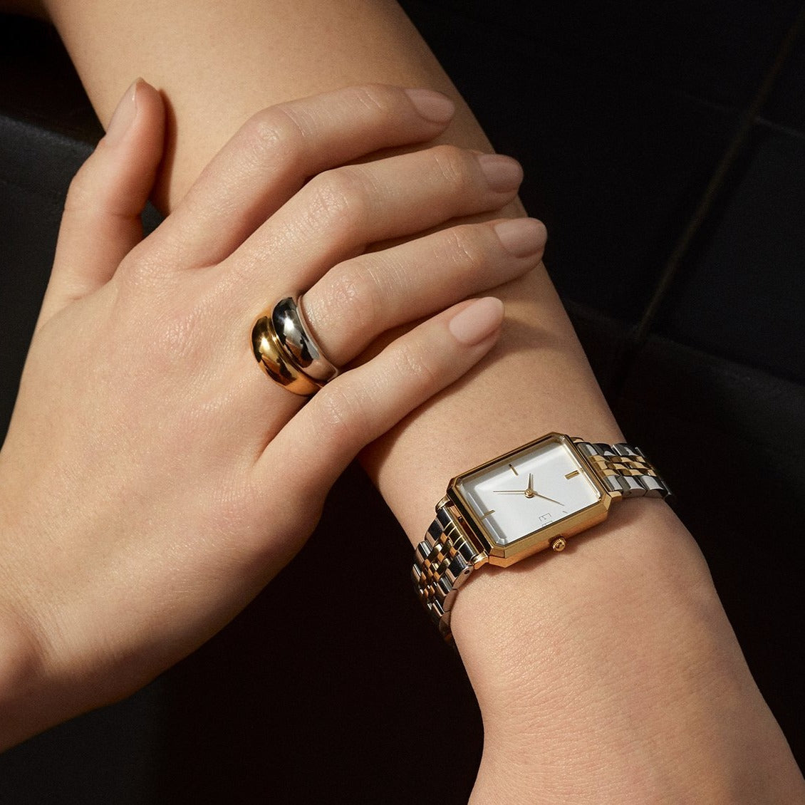 Montre d'angle en acier inoxydable