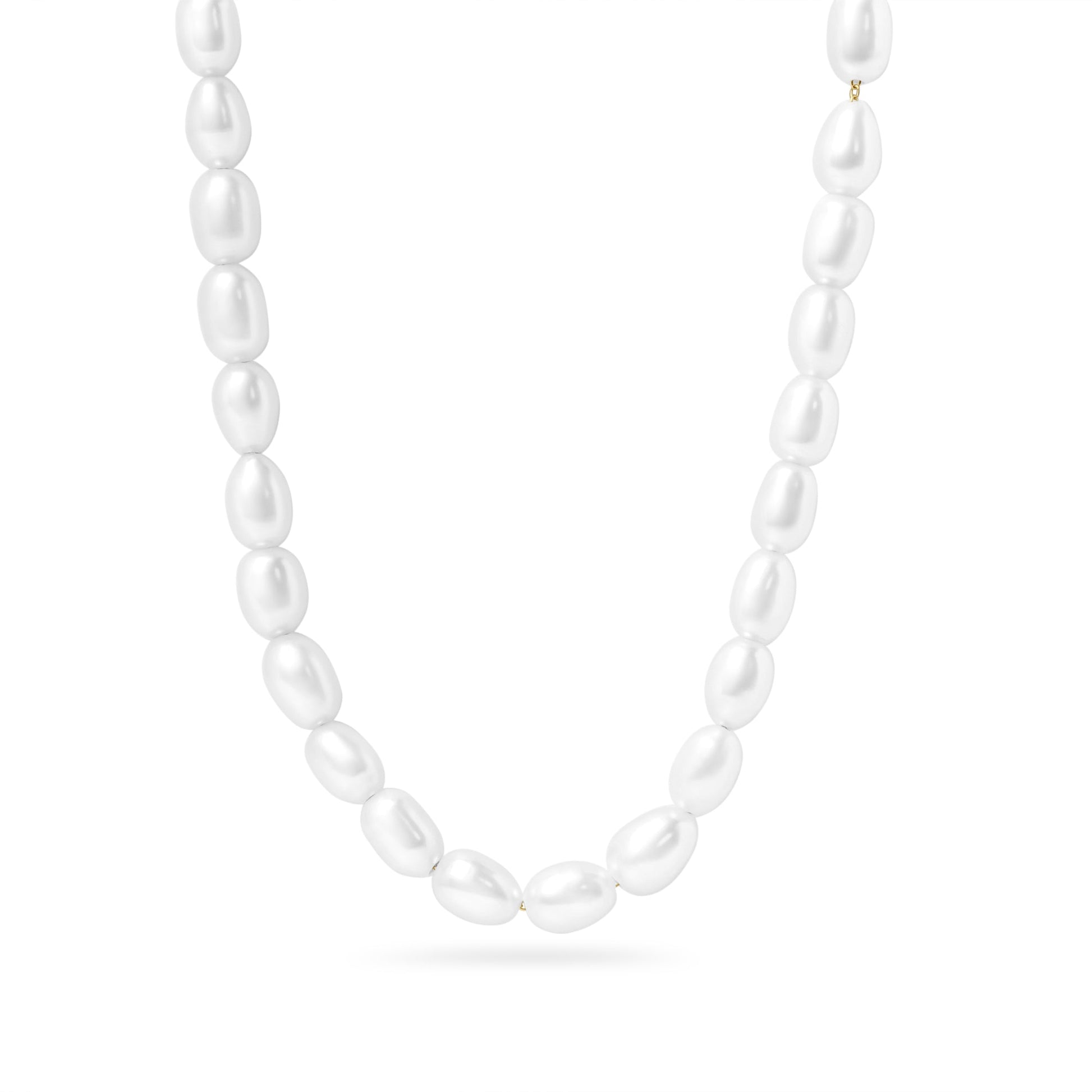  High quality skin safe pearl necklace made of stainless steel and hypo allergenic Mia Jewlery
