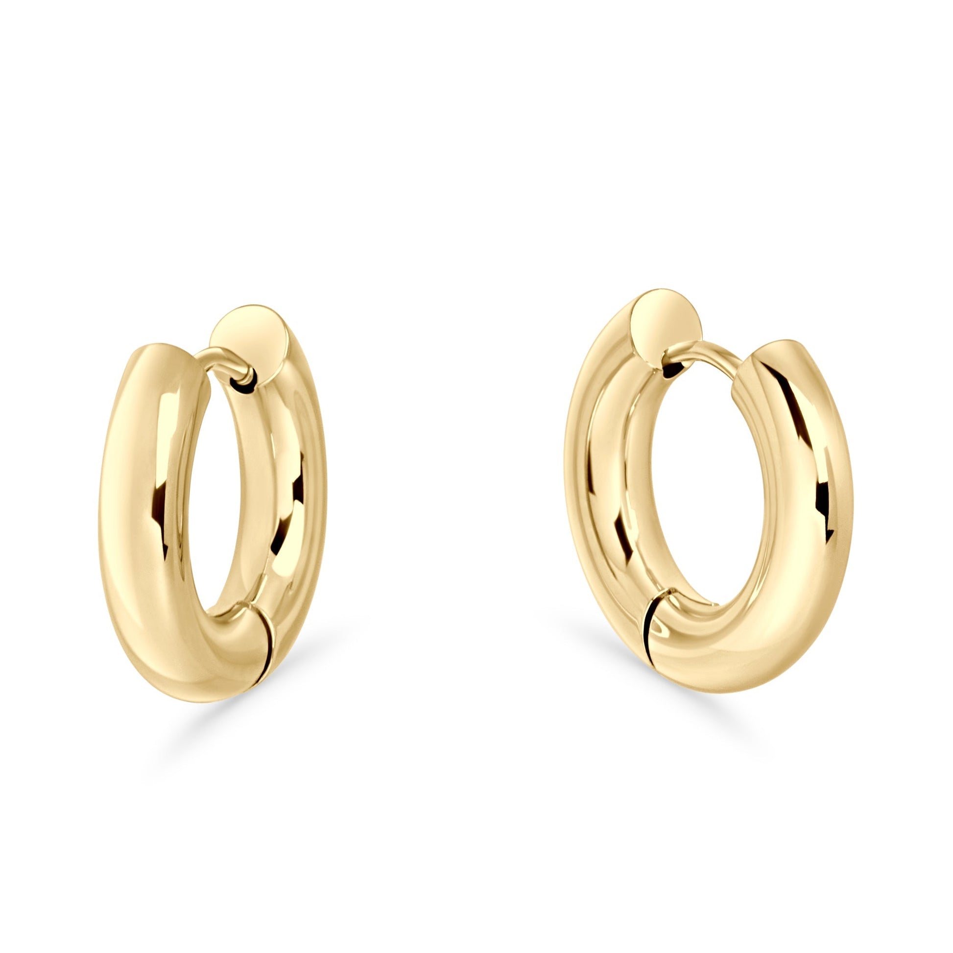 Gold_medium_chunky_lightweight_hoop_earrings_stainless_steel_anneaux_moyens_bombes_acier_inoxydable