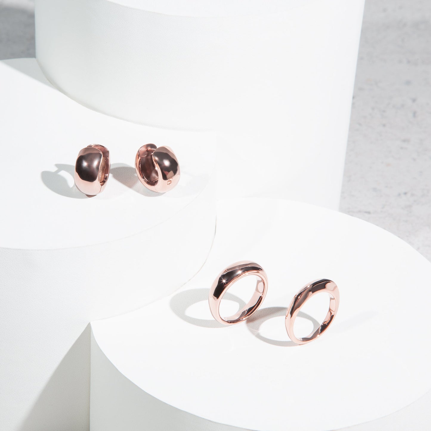 Rose gold stainless steel hypoallergenic puffy dôme ring mia jewelry bague or rose femme acier inoxydable hypoallergénique T320R004