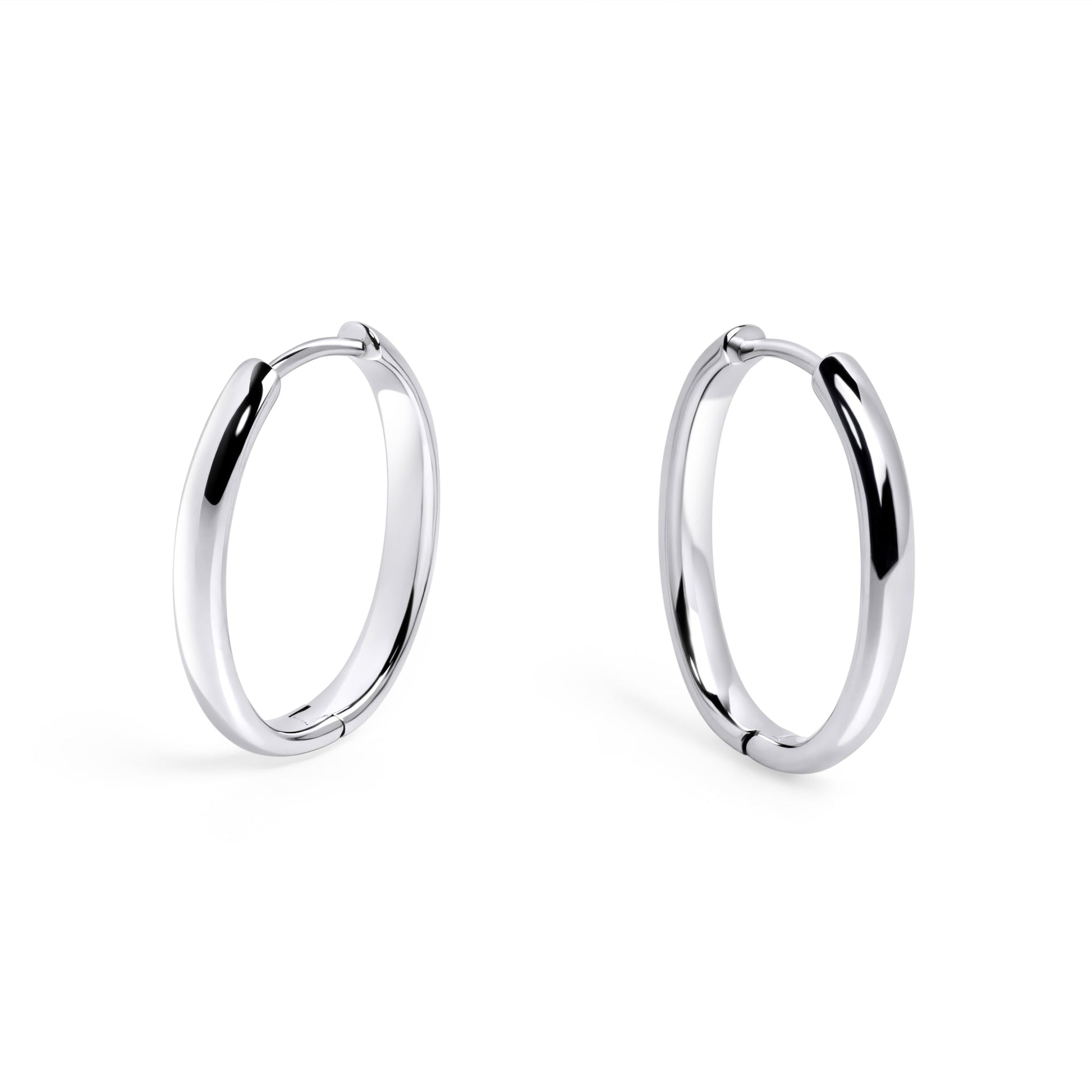 Medium plain hoop earrings stainless steel silver non toxic tarnish resistant high qualité MIA JWL