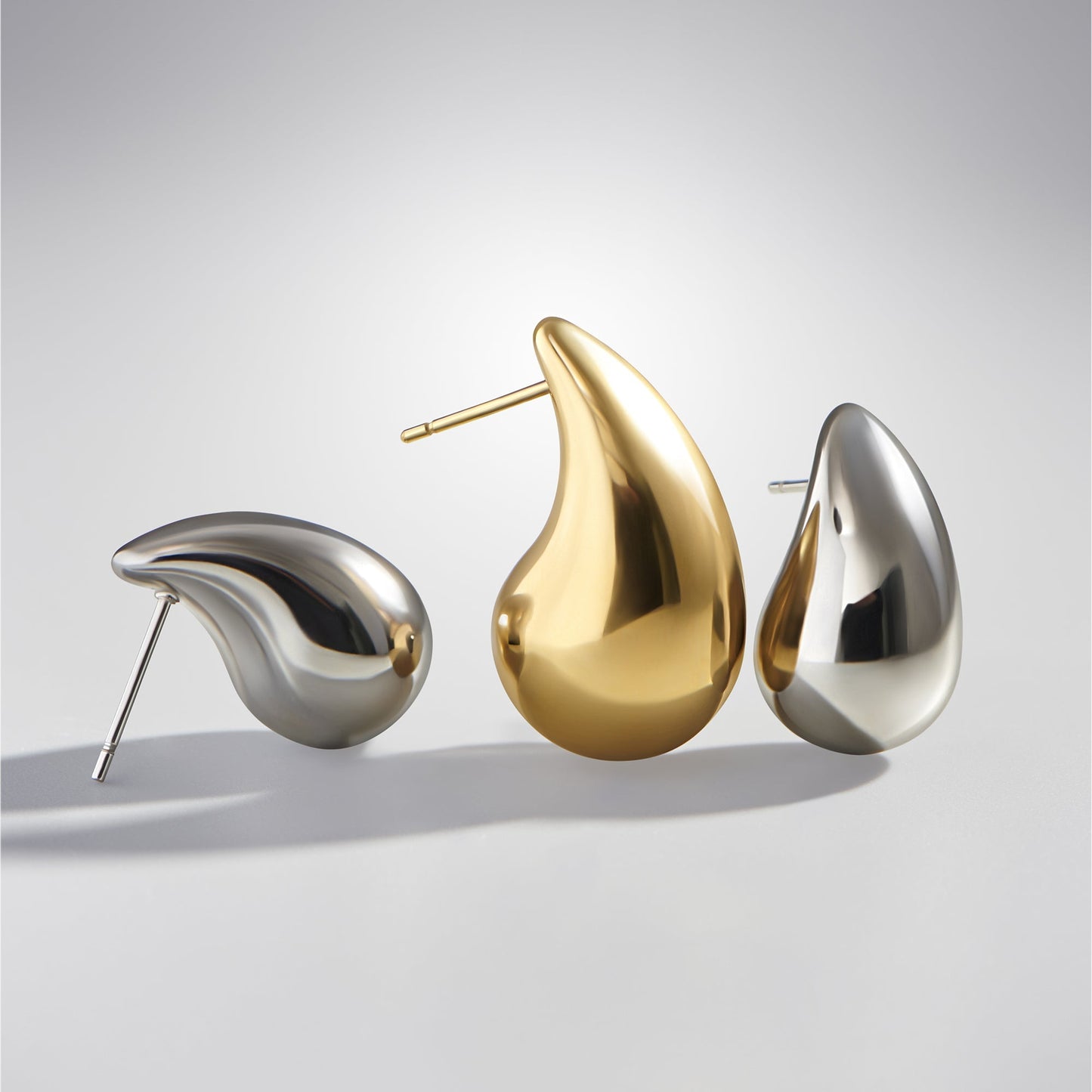 Allergy free small and medium stainless steel puffy tear drop earrings MIAJWL petits et moyens anneaux d'oreilles gouttes acier inoxydable sans danger pour la peau Mia Bijoux