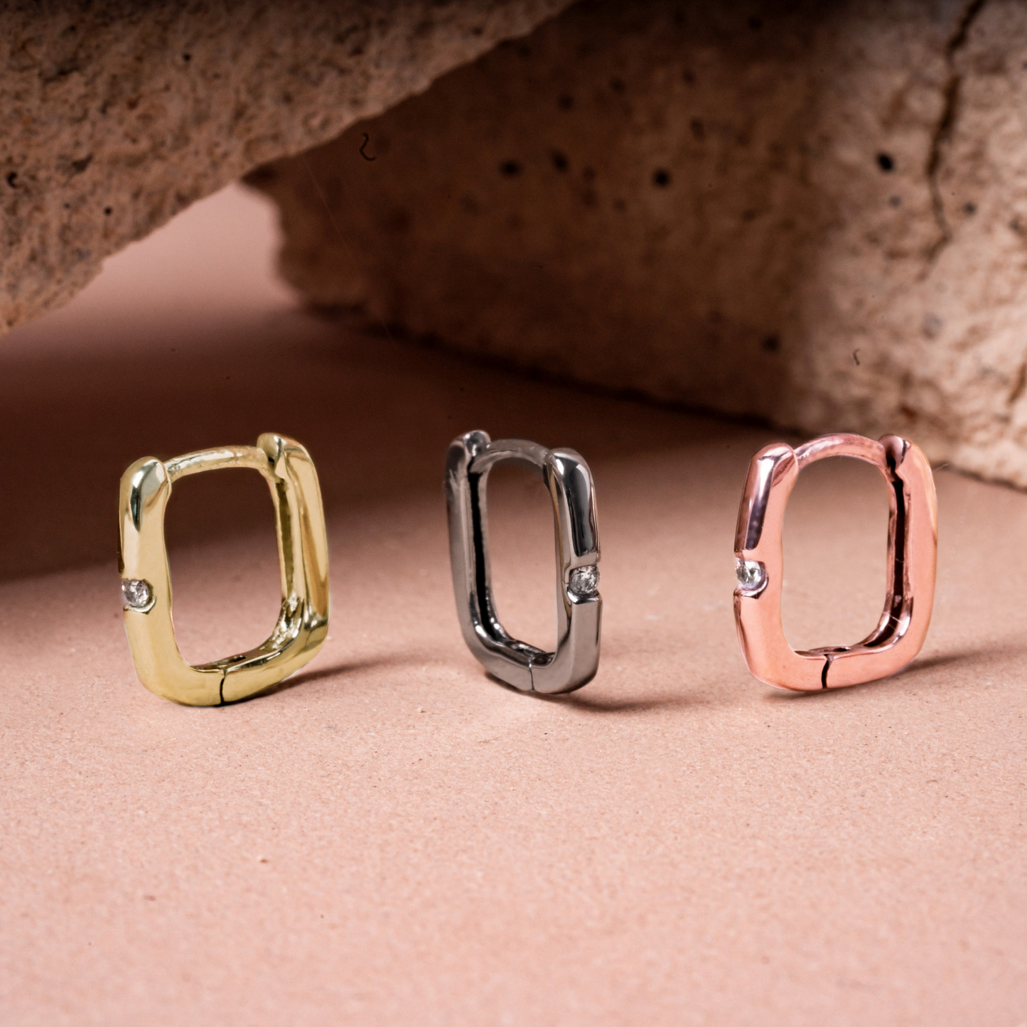 Square Earring in silver Gold and Rose Gold stainless steel with hypoallergenic and comfortable stone Mia Jewlery