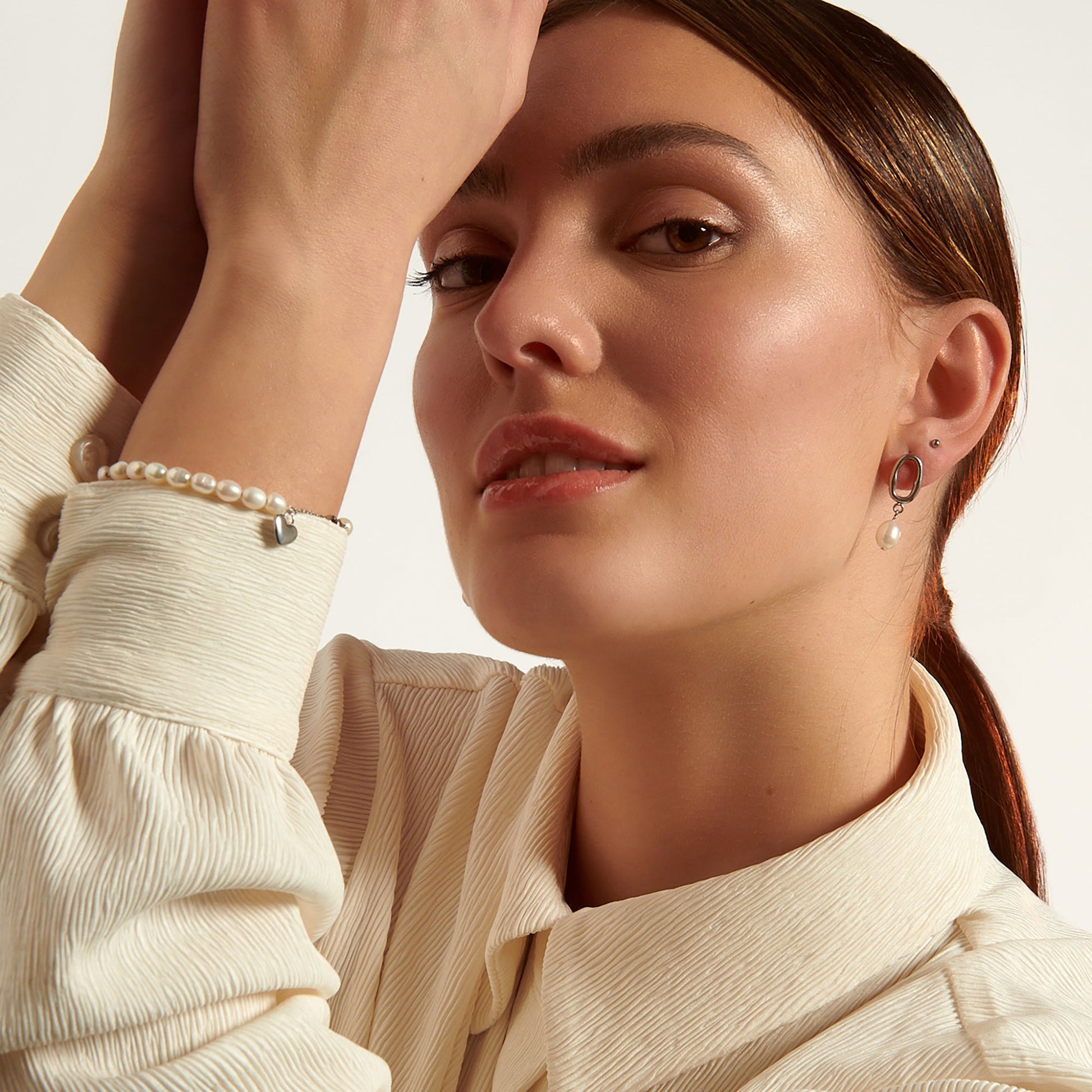 Stainless Steel real pearl earrings and bracelet with heart charm perles d'eau douce véritables boucles d'oreilles et breloque coeur acier inox MIA