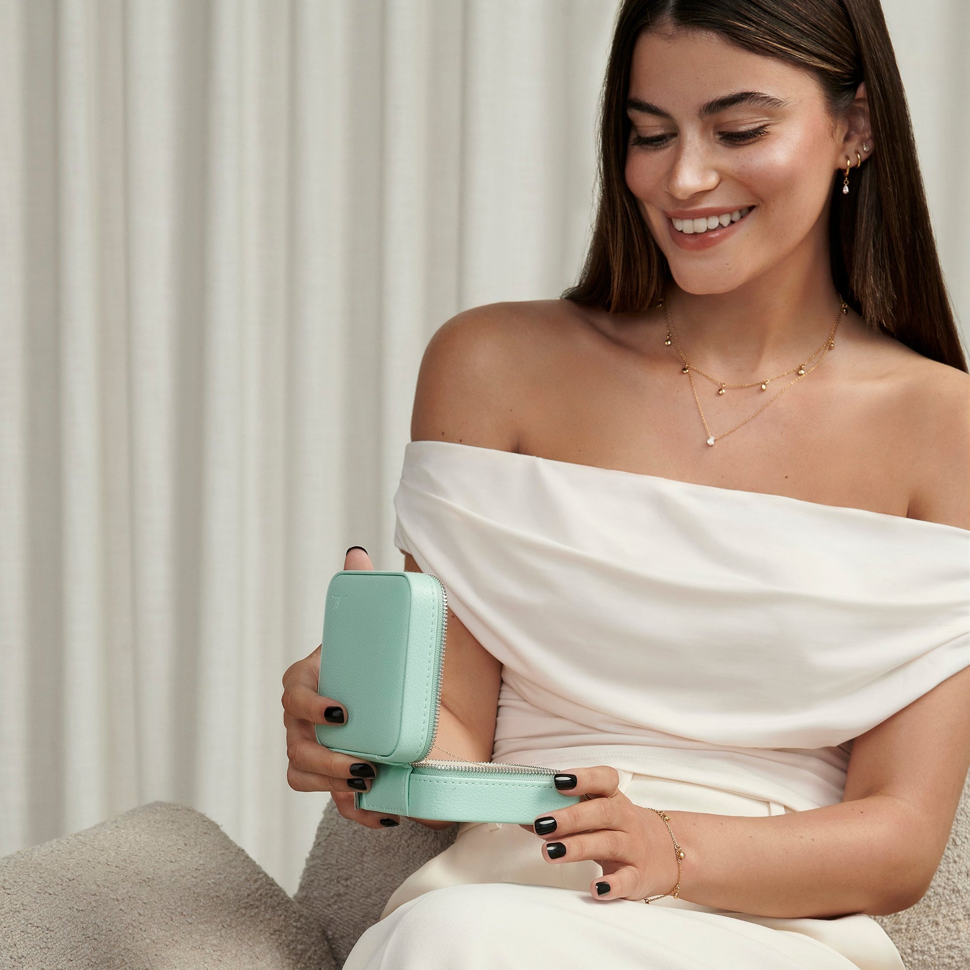 Stainless steel bead dangling necklace and set of stones earrings and pendant necklace collier billes pendantes et ensemble boucles d_oreilles et pendentif pierres acier inox et organisateur à bijoux MIAJWL