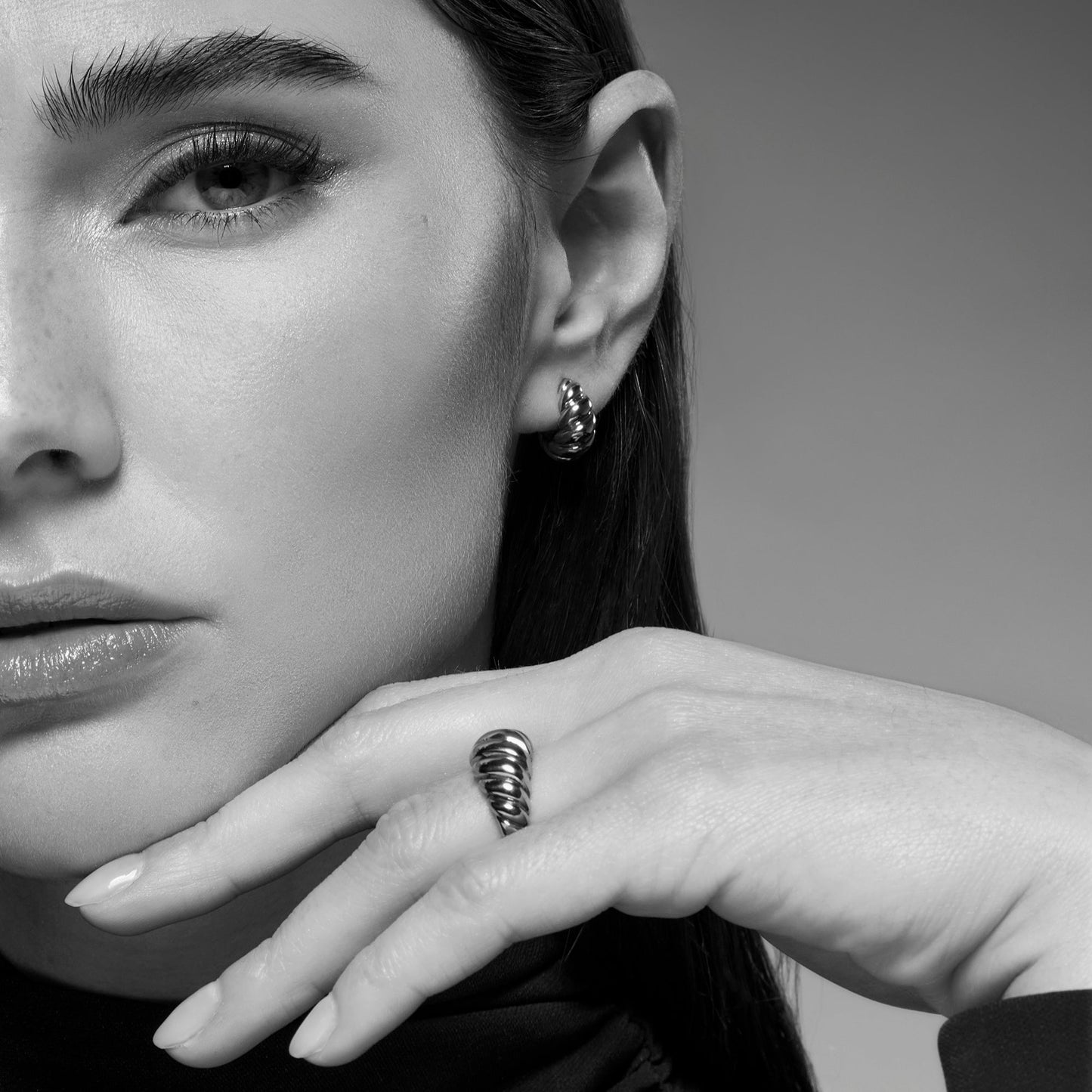 Stainless steel bold croissant hoop earrings and ring bague et anneaux croissants acier inoxydable MIAJWL