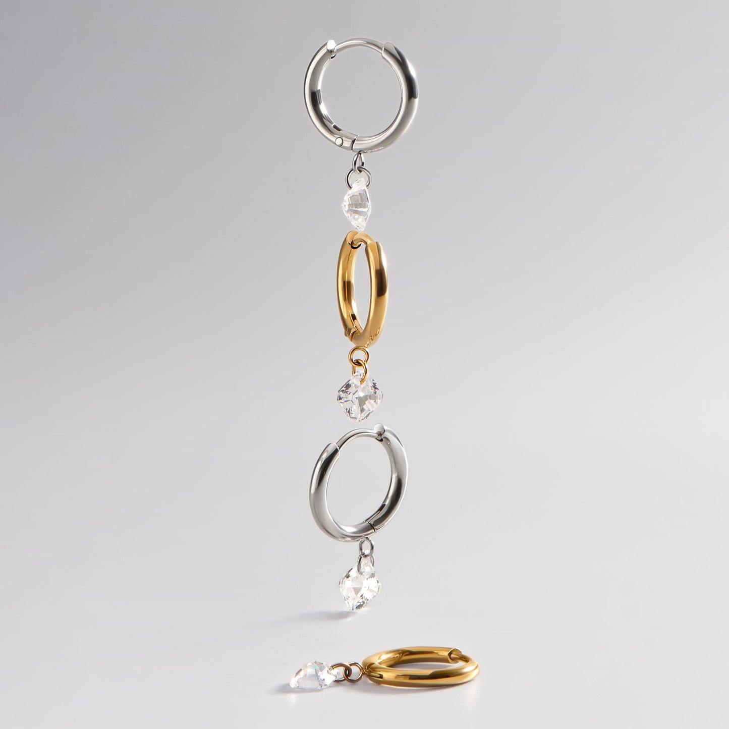 Stainless steel cz pendant huggie earrings boucles d'oreilles dormeuses pendantes zircons acier inoxydable argent silver gold or MIAJWL