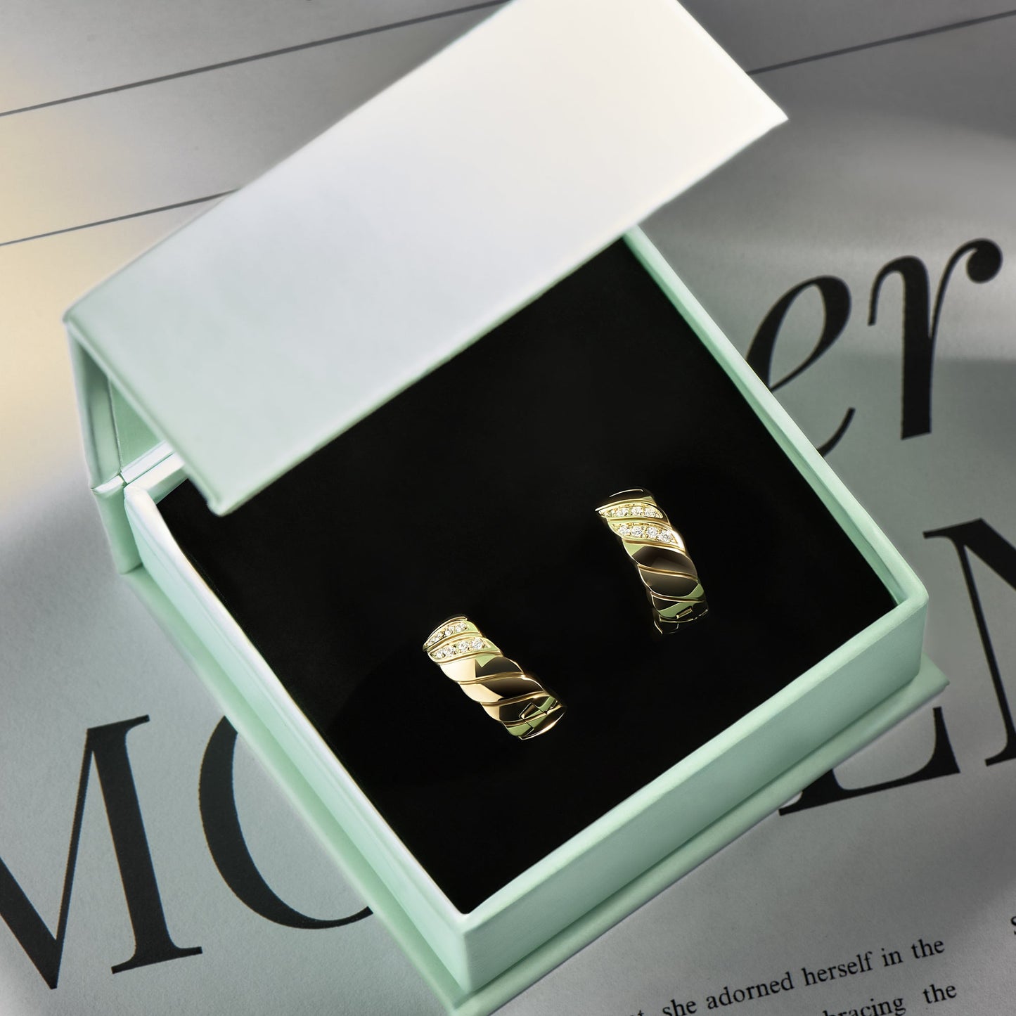 Boucles d'oreilles Huggie Emmy II