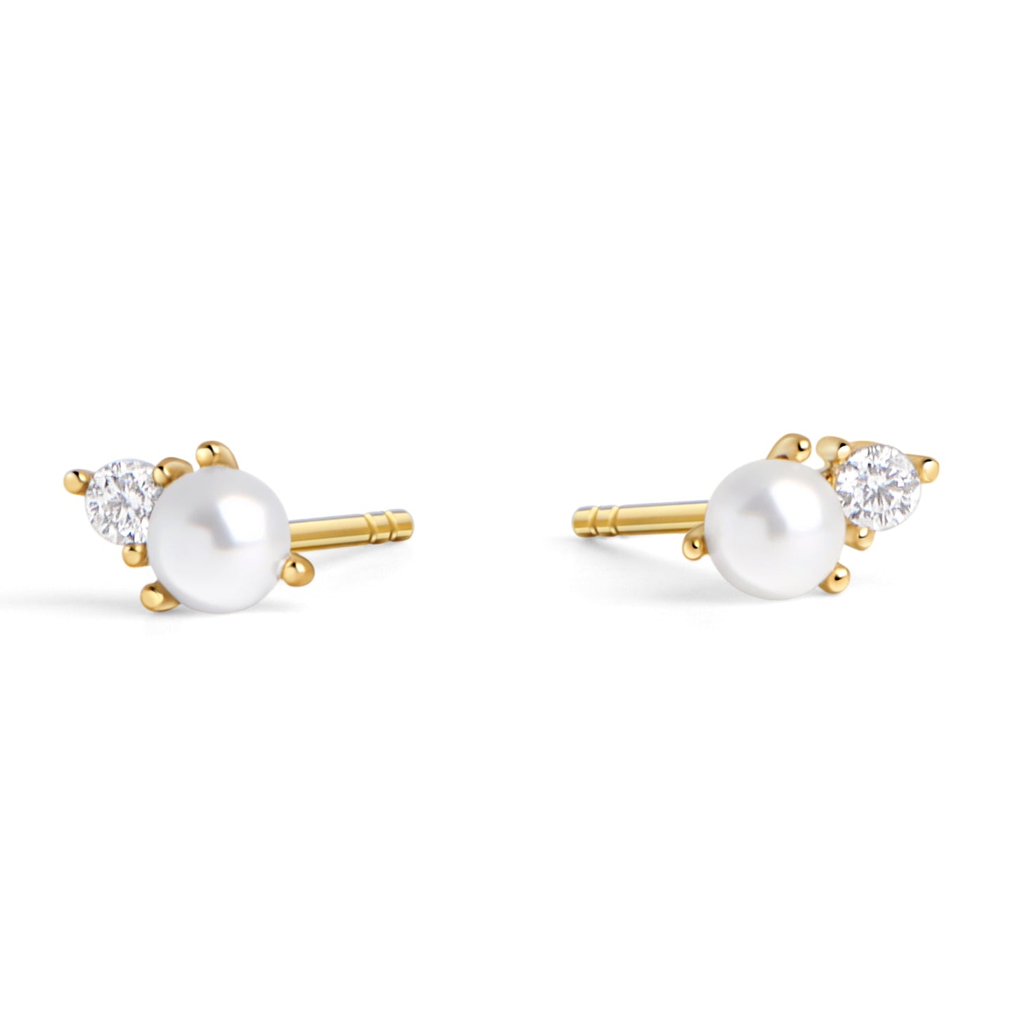 Tiny pearl and cz stone gold stainless steel stud earrings for sensible skin MIAJWL Boucles d'oreilles fixes délicates perle et zircon acier inoxydable doré aucune allergie Mia Bijoux