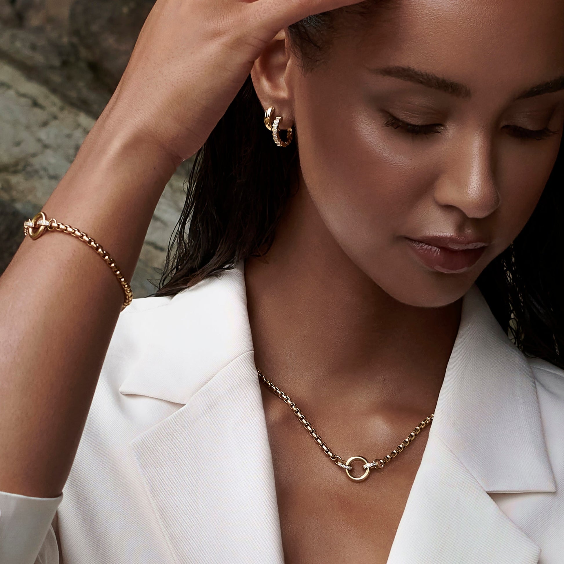 twisted sustainable steel huggie earrings MIAJWL boucles d'oreilles dormeuses torsade acier inoxydable fait pour durer Mia Bijoux