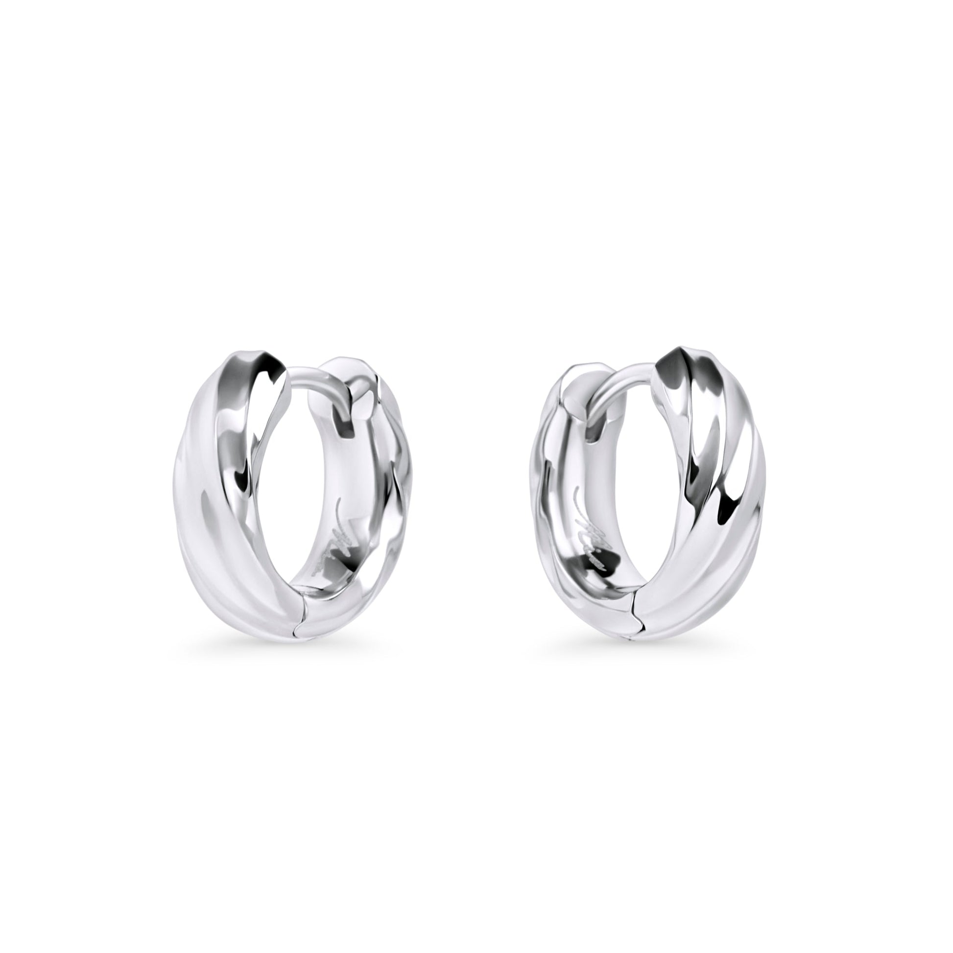 twisted silver waterproof stainless steel huggie earrings MIAJWL boucles d'oreilles dormeuses torsade acier inoxydable argent va à l'eau Mia Bijoux