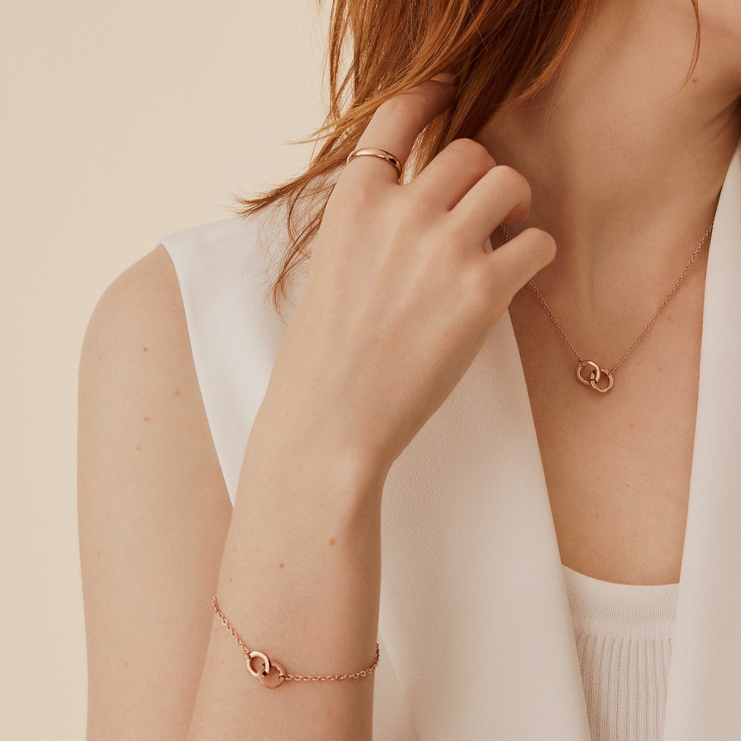 tarnish resistant minimal pendant necklace collier qui ne ternit pas femme