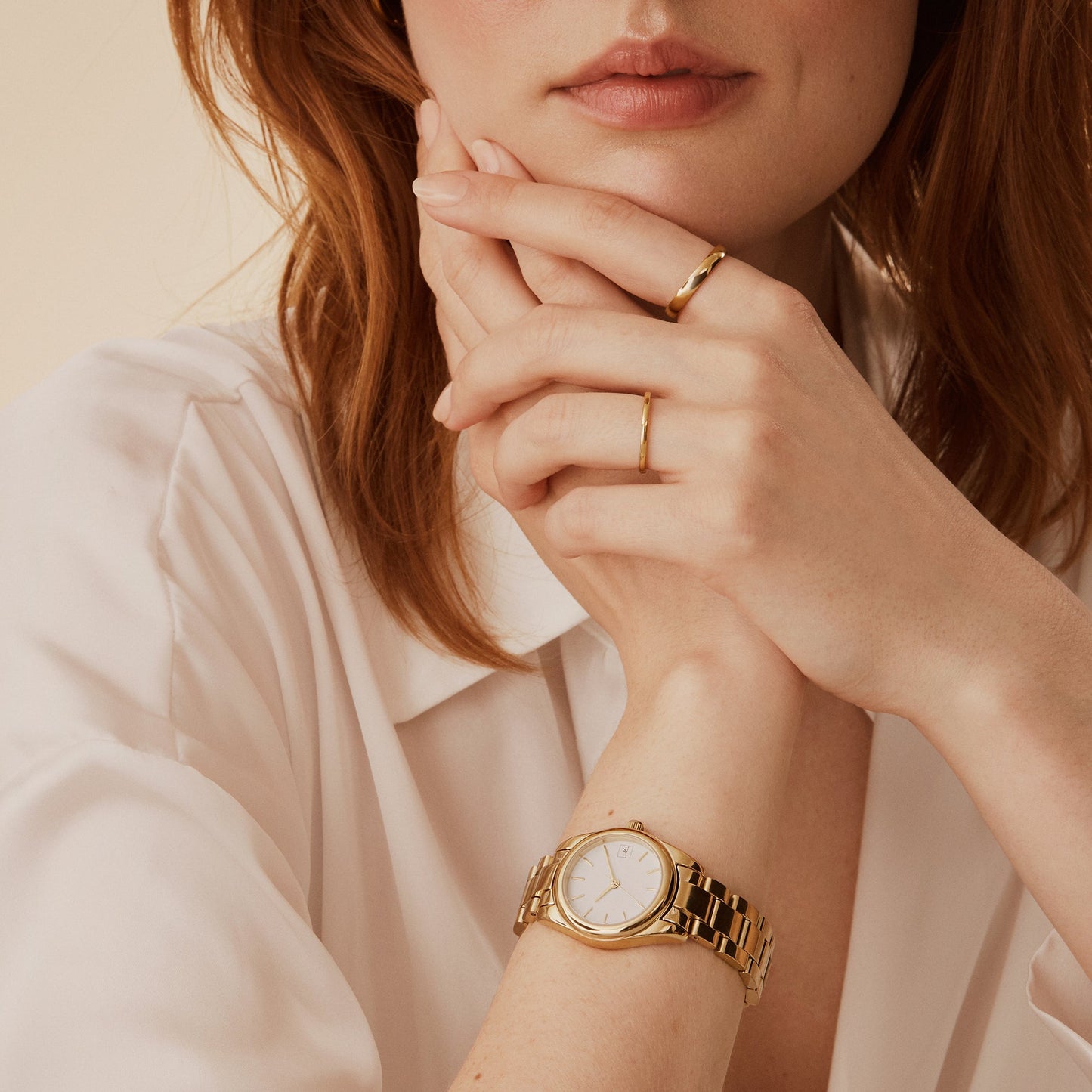 Minimal small round gold watch montre ronde petite minimale or