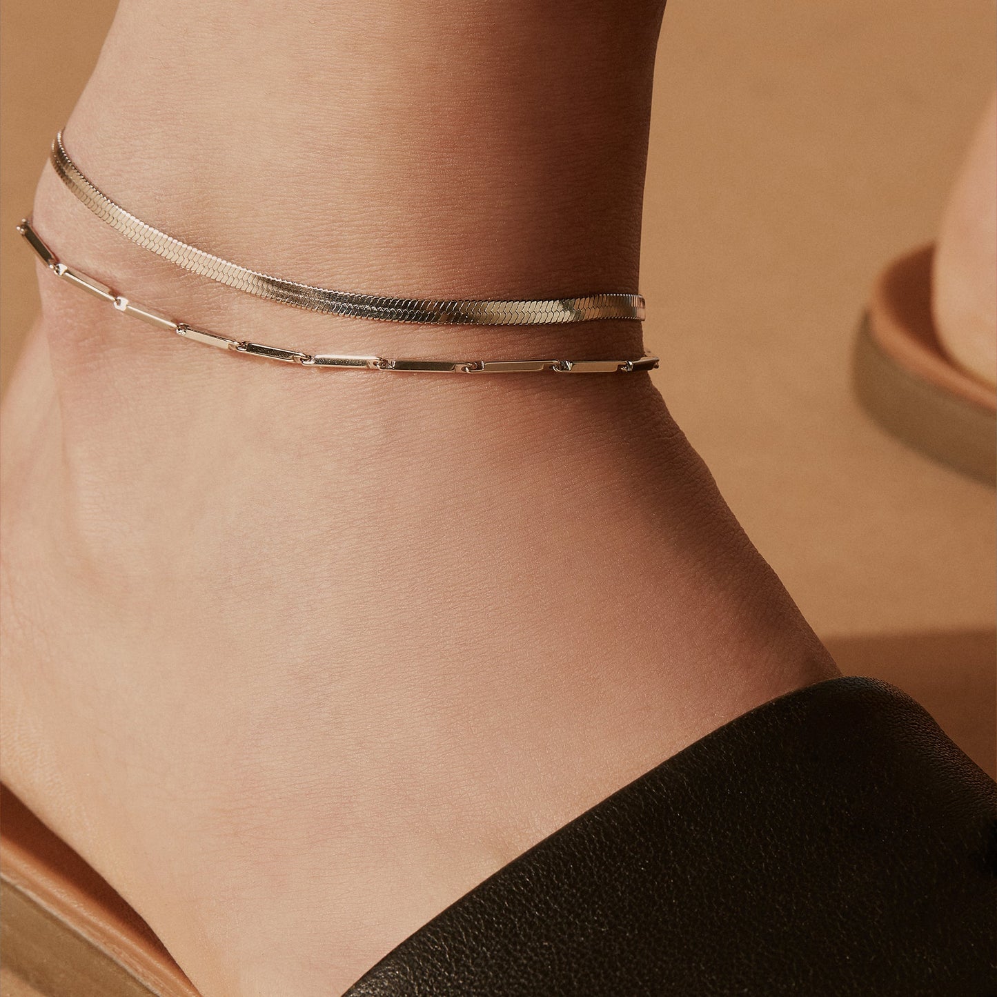 Chaine de cheville femmes Canada acier inoxydable MIA