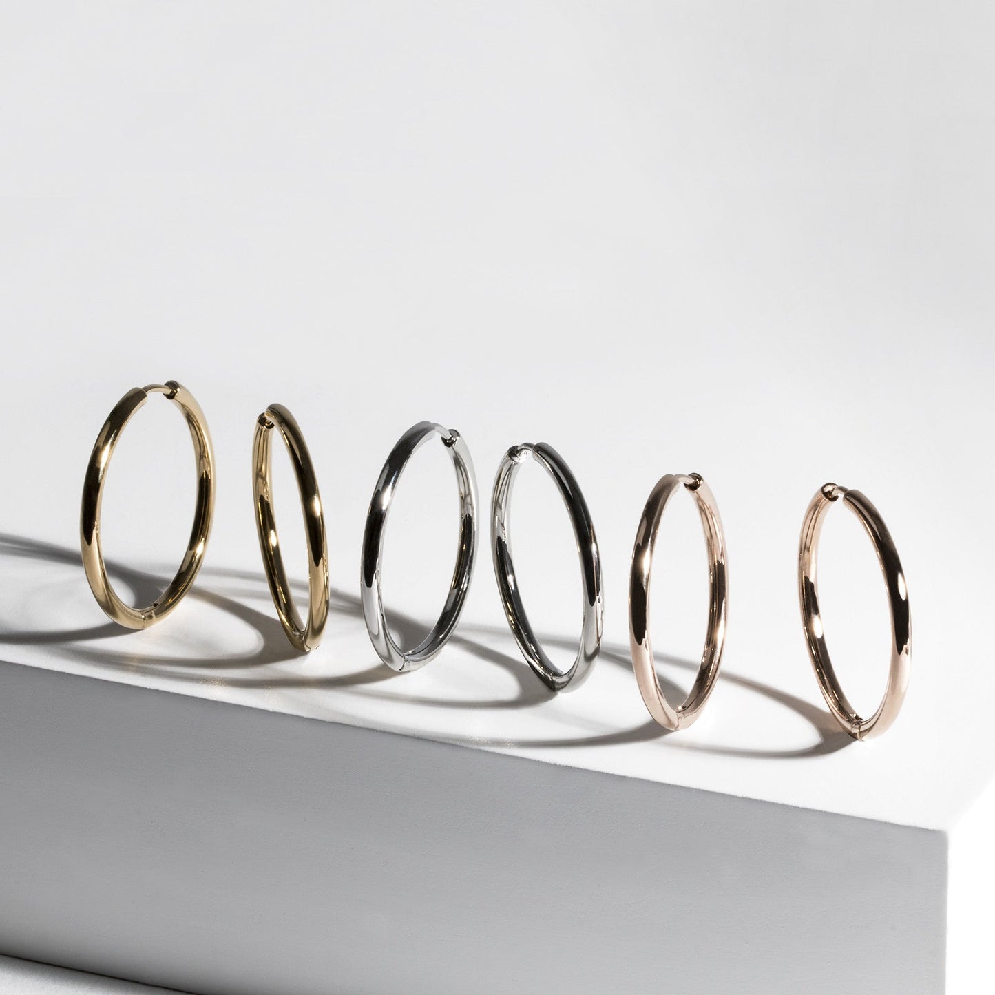 plain-hoop-earrings-hypoallergenic-stainless-T217E004AR-MIA