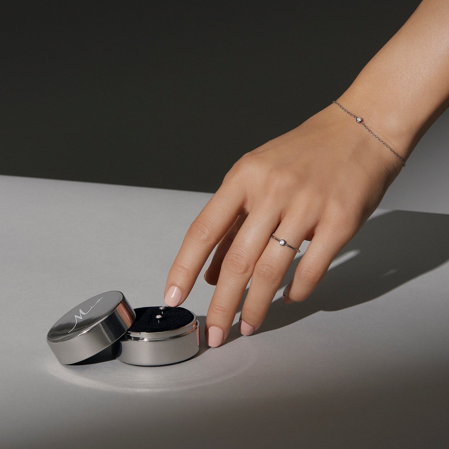 Small gift metal box , petite boîte cadeau en métal MIA Bijoux